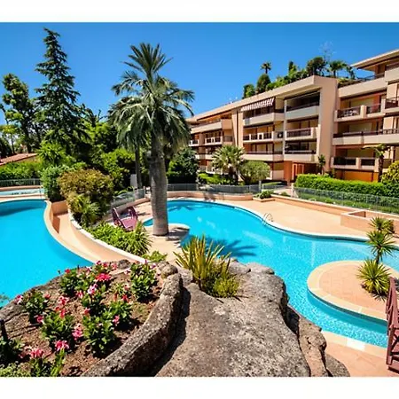 Beautiful 36m2 & 50m2 Terrace *