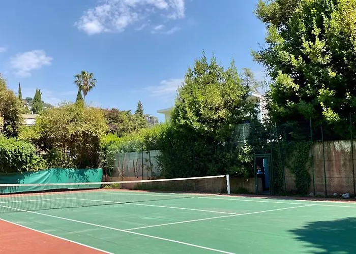 Beautiful 36m2 & 50m2 Terrace カンヌ